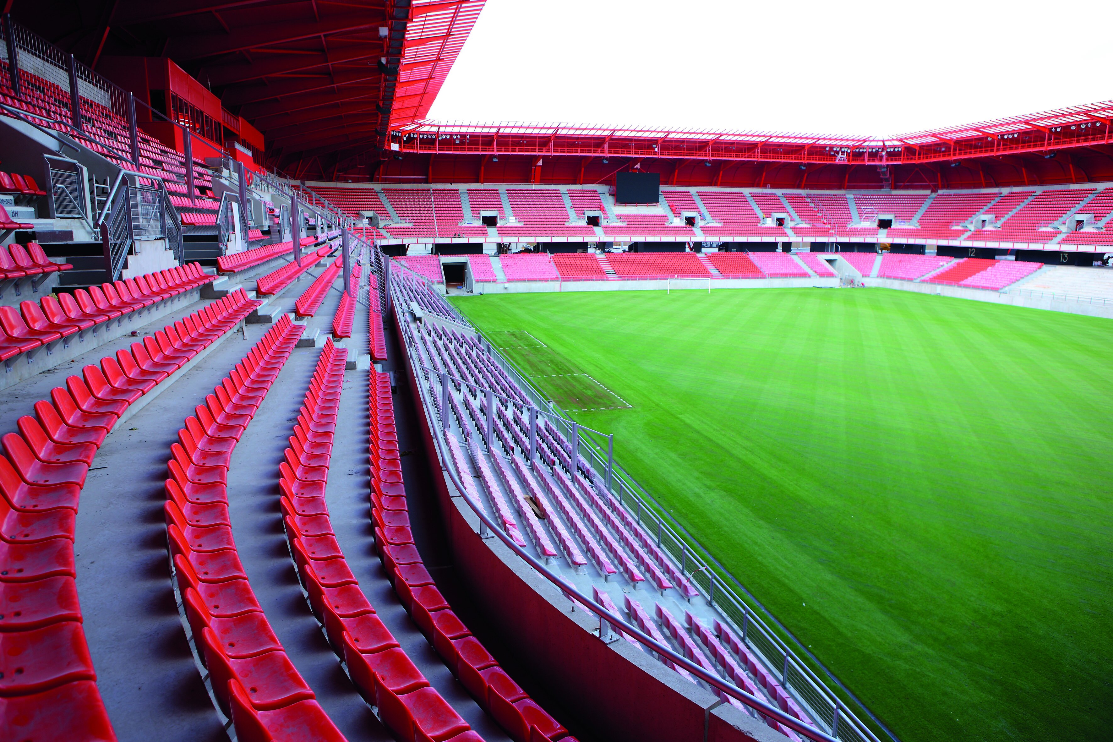 Stade du Hainaut